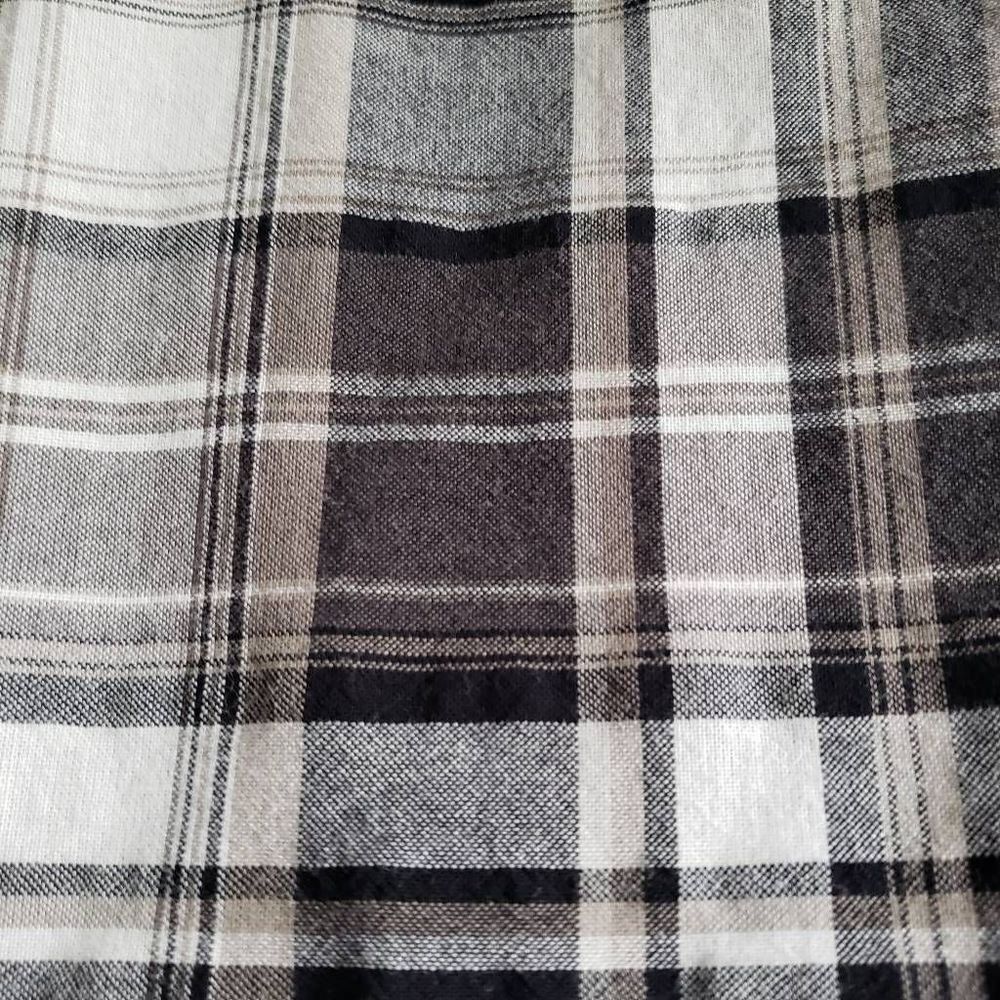 Daniel Cremieux Short Sleeve Button Down, Small, Black/White Plaid - Picture 5 of 5